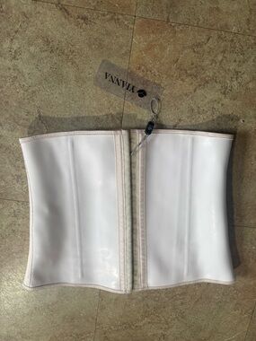 Yianna Pale Blush Waist Trainer with Multi-Row Hooks
